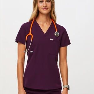 Figs deep Purple Short Sleeve Tee